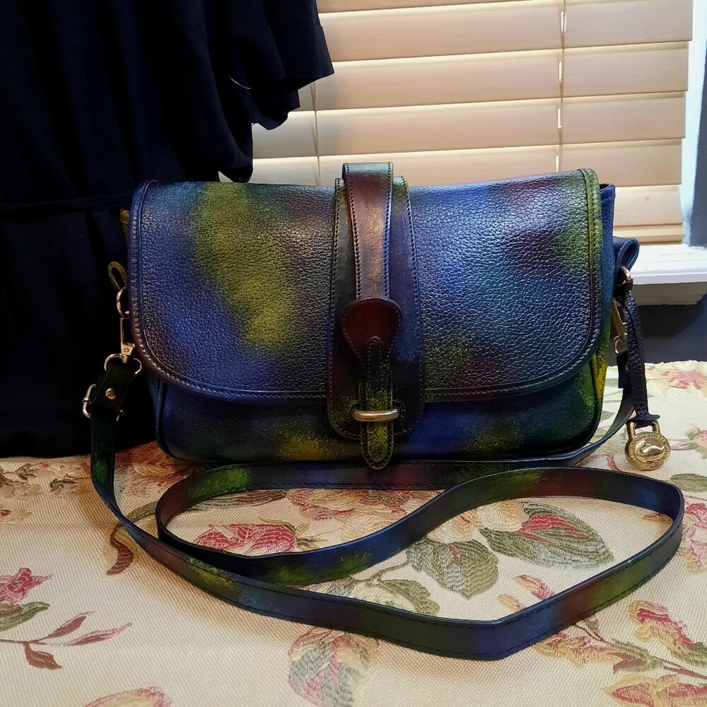 Vintage Dooney & Bourke Equestrian Leather Crossbody Shoulder Bag